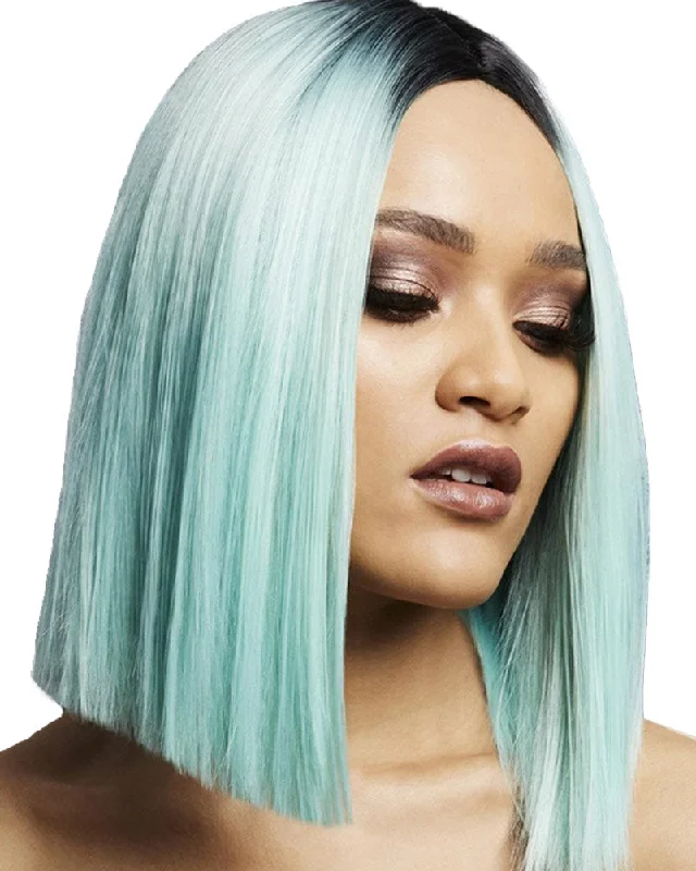 Wig for sleek vibe-Deluxe Fever Kylie Two Toned Peppermint Bob Wig