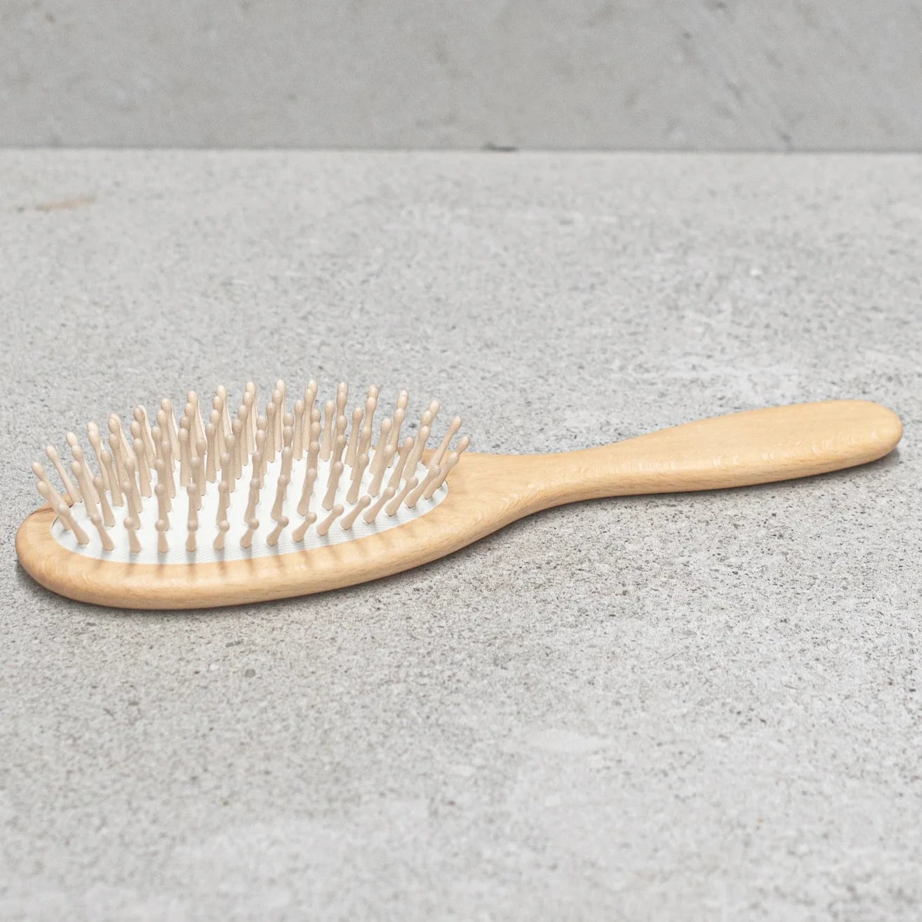 Quick conditioner-Wooden Hair & Scalp Brush - Oval